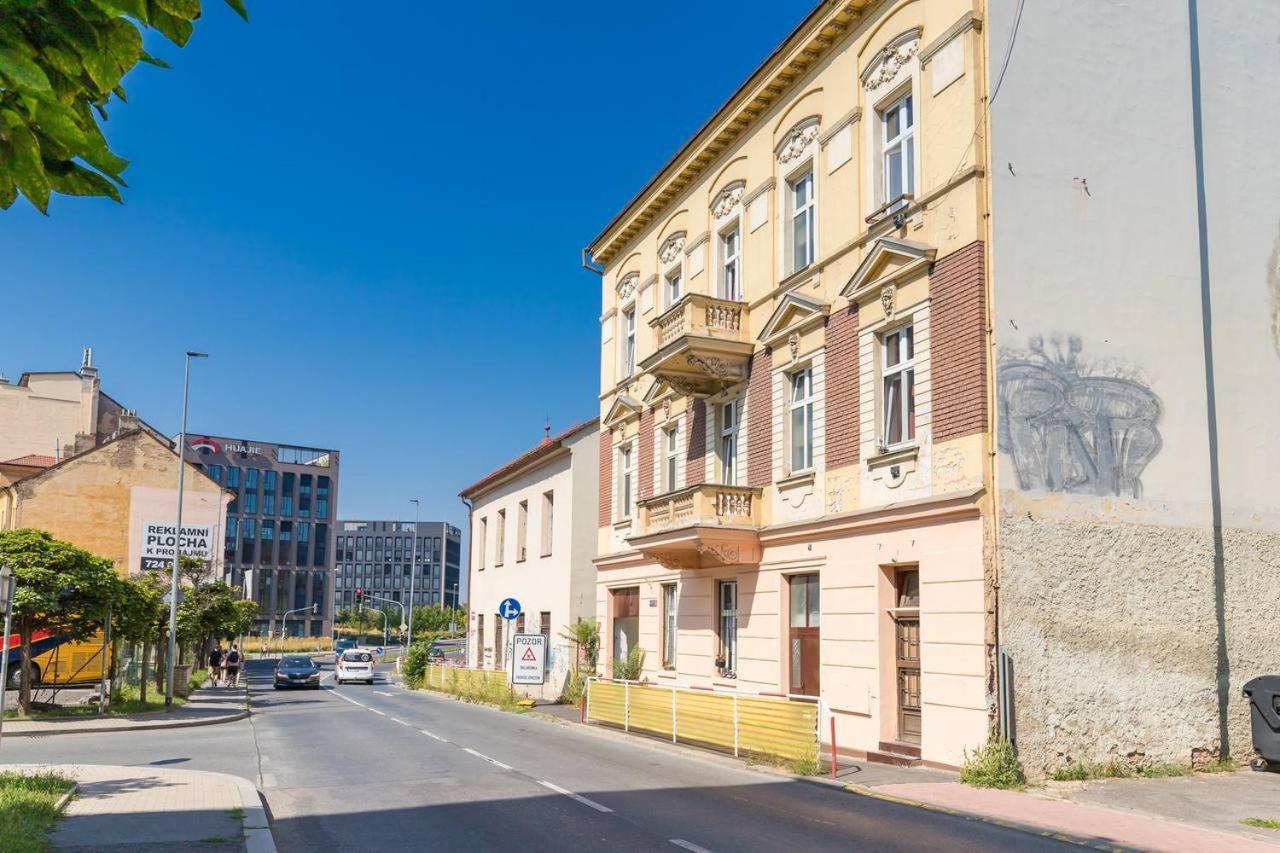 Cozy Corner Apartment Praga Exterior foto